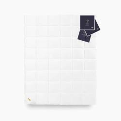 Całoroczna kołdra puchowa Premium Gold AMZ - 100% puchu gęsiego 